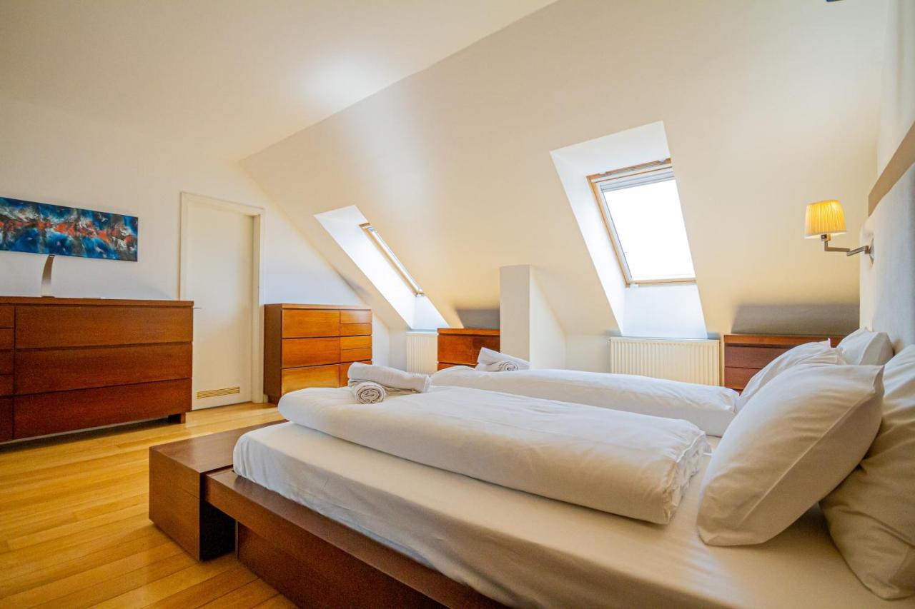 Luxury Apartment With Balcony In Downtown 부다페스트 외부 사진