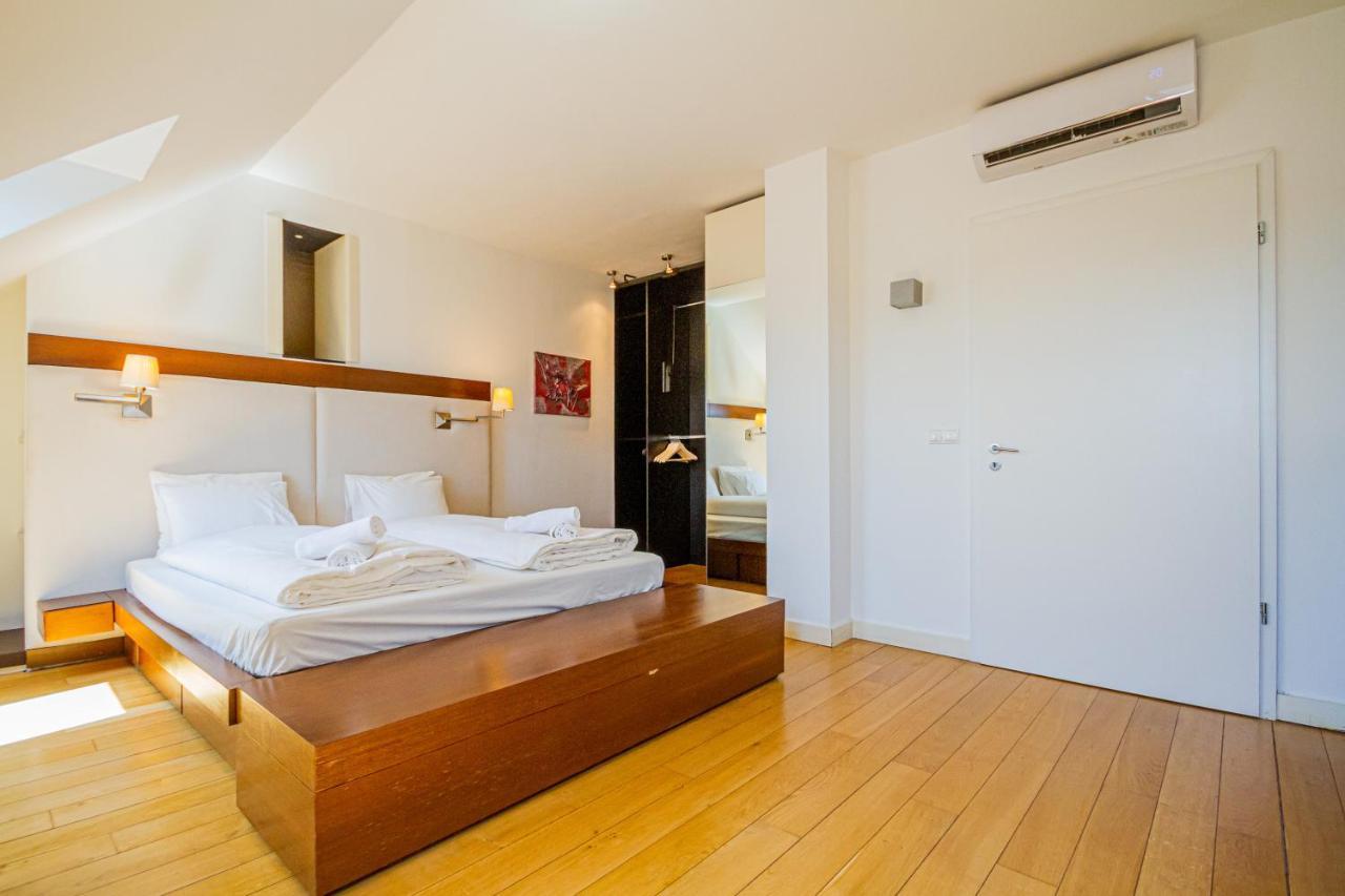 Luxury Apartment With Balcony In Downtown 부다페스트 외부 사진