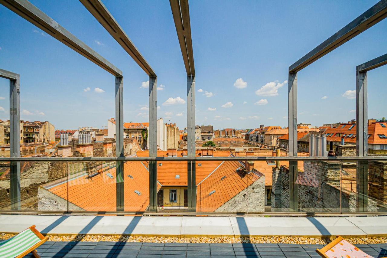 Luxury Apartment With Balcony In Downtown 부다페스트 외부 사진