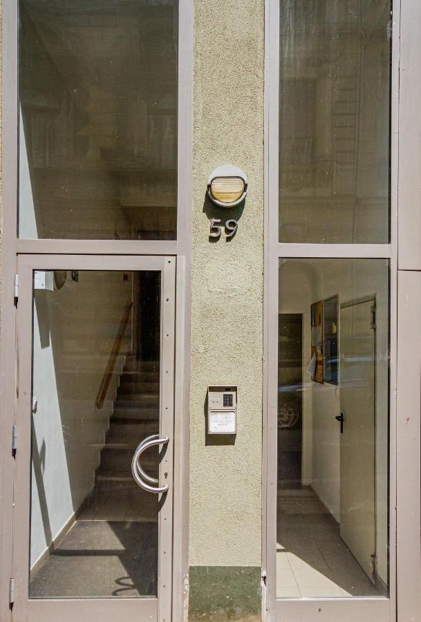 Luxury Apartment With Balcony In Downtown 부다페스트 외부 사진