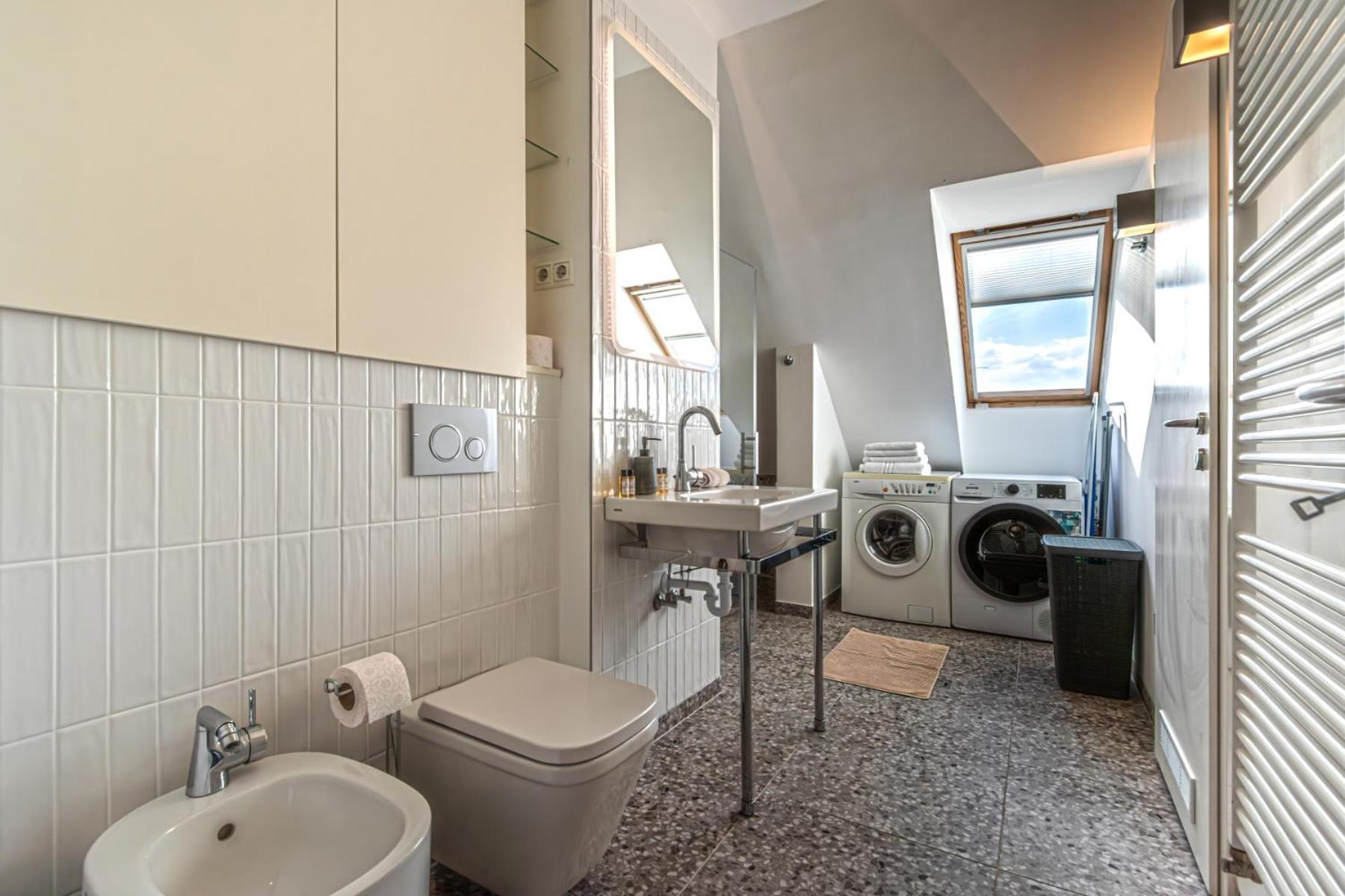 Luxury Apartment With Balcony In Downtown 부다페스트 외부 사진